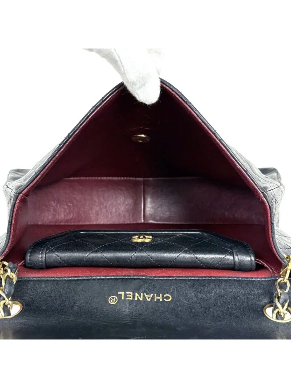 Chanel CC Logo Chain Shoulder Bag Quilted Leather Black